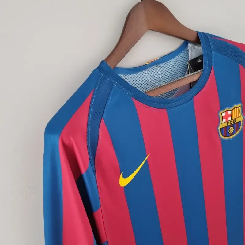 2005-2006 Barcelona Long Sleeve Jersey retro kit