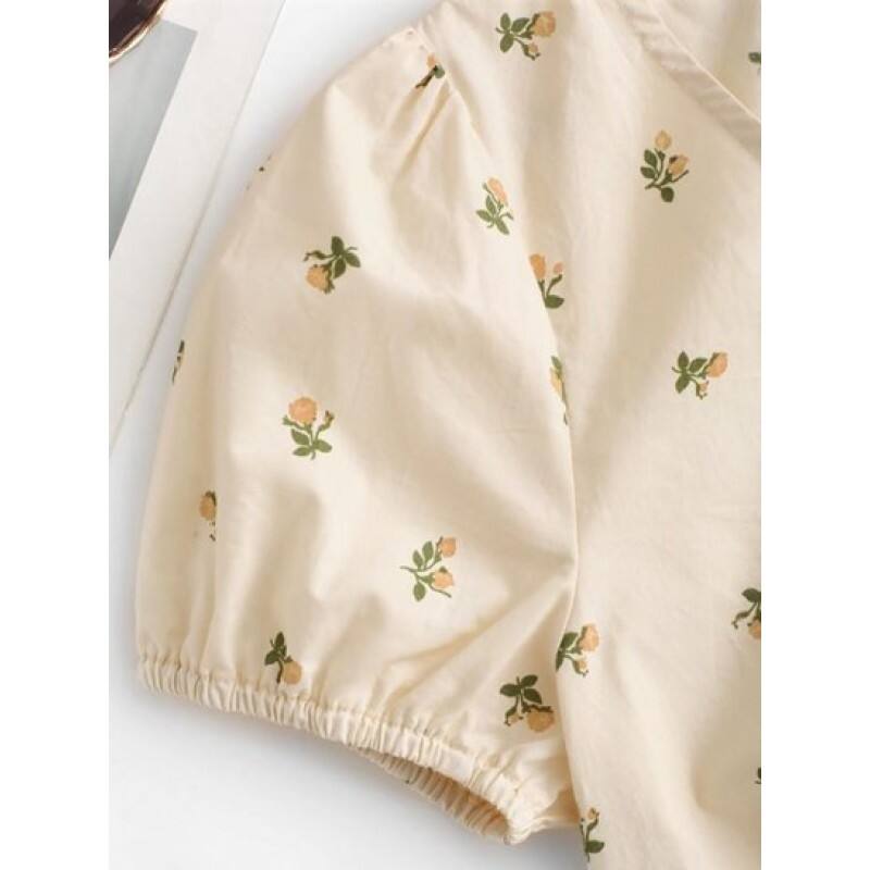 Puff Sleeve Ditsy Print Cropped Blouse QW4646