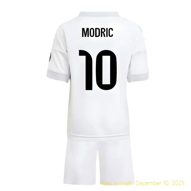 Real Madrid Home - Modric #croatian Maestro - Spanish League