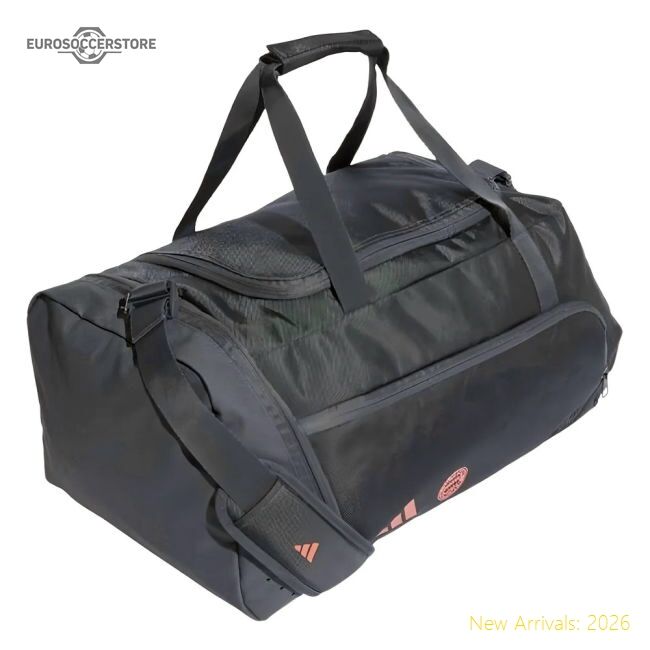 Outstanding 2025-2026 Bayern Munich Duffle Bag (bold Onix)