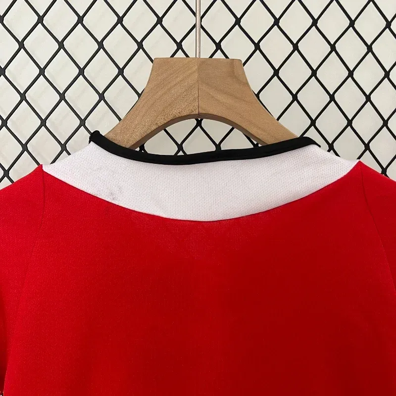 2005-2006 Kids Manchester United Jersey retro kit