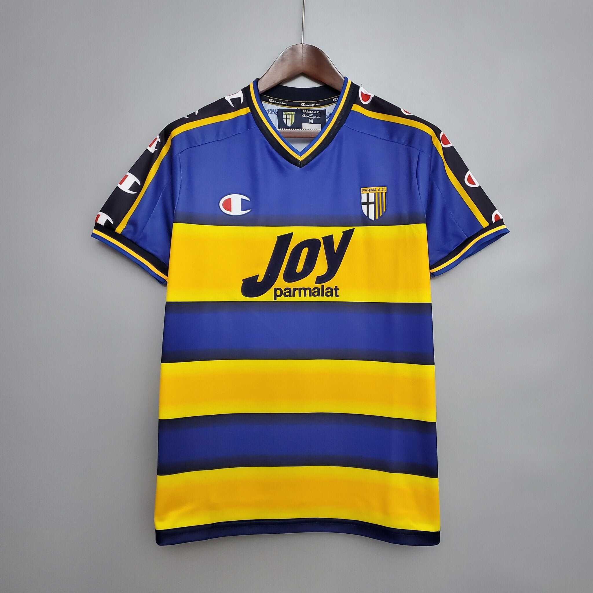 2001-2002 Parma Home kit