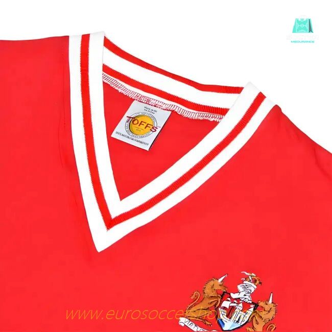 Bristol City 1975-1976 Retro Football Shirt