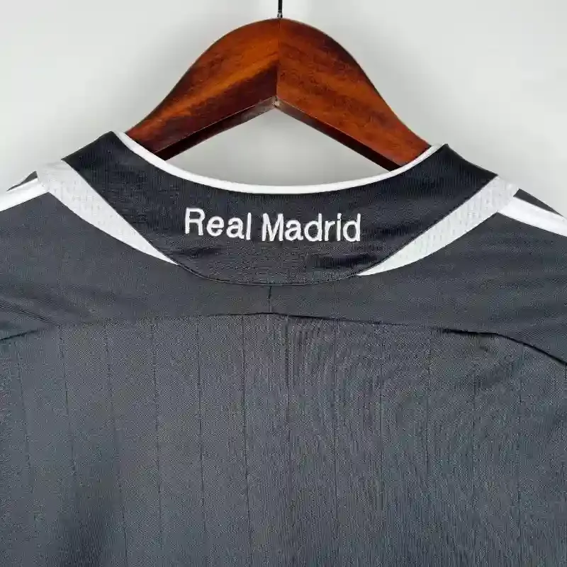 2006-2007 Long Sleeve Real Madrid Third retro kit