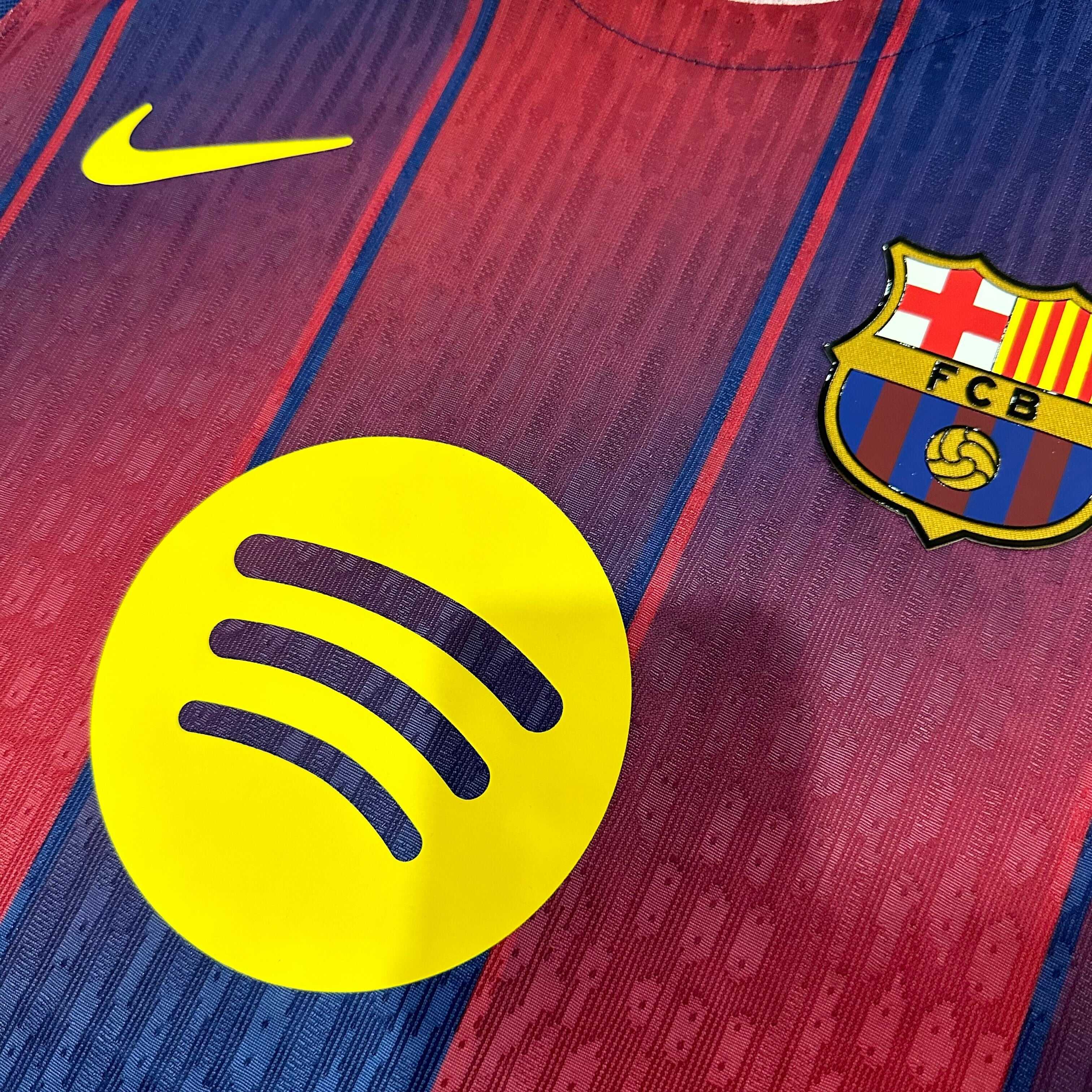 Player Version Barcelona Home 2025/26 Soccer Jersey Authentic Kit