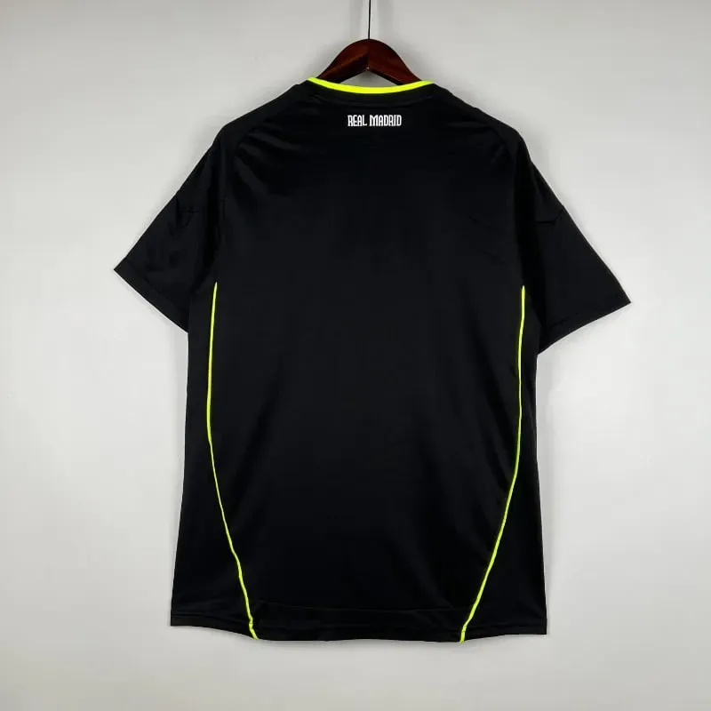 2010-2011 Real Madrid Jersey retro kit