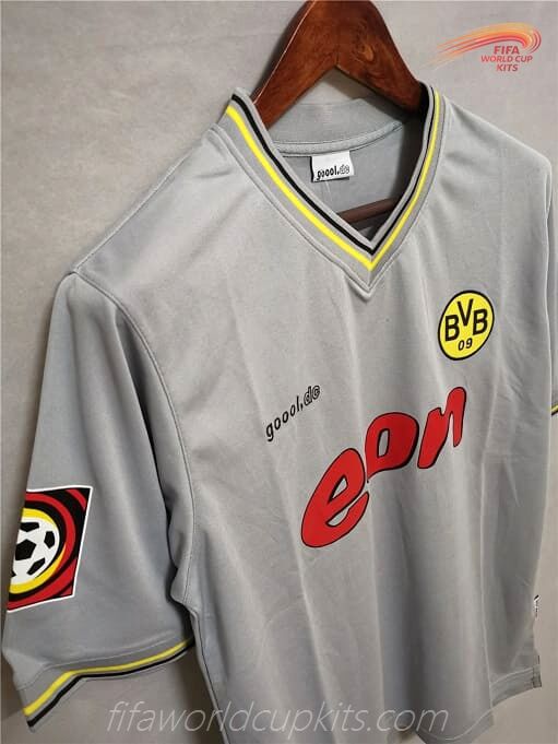 Dortmund Soccer Kit 99-00 Visiting