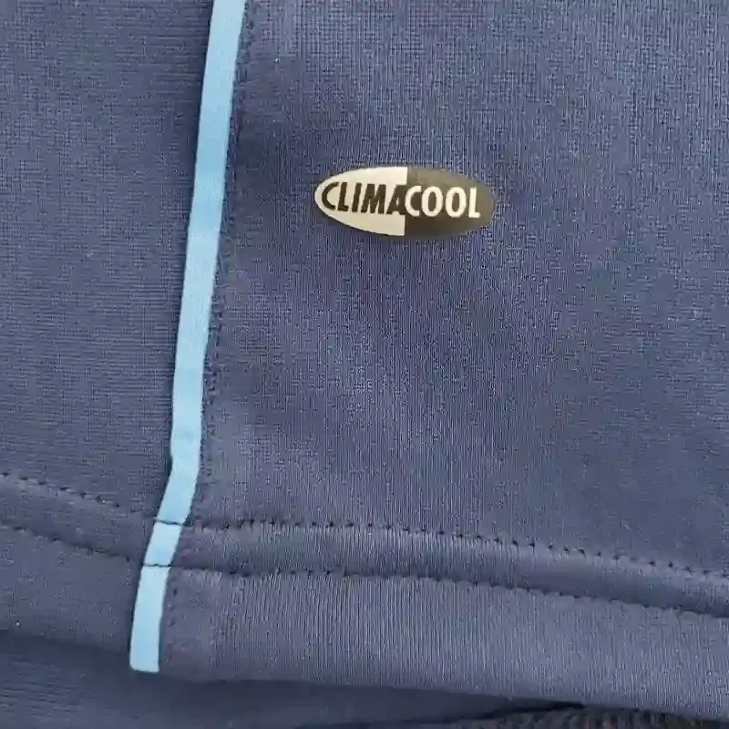 2005-2006 Real Madrid Jersey retro kit