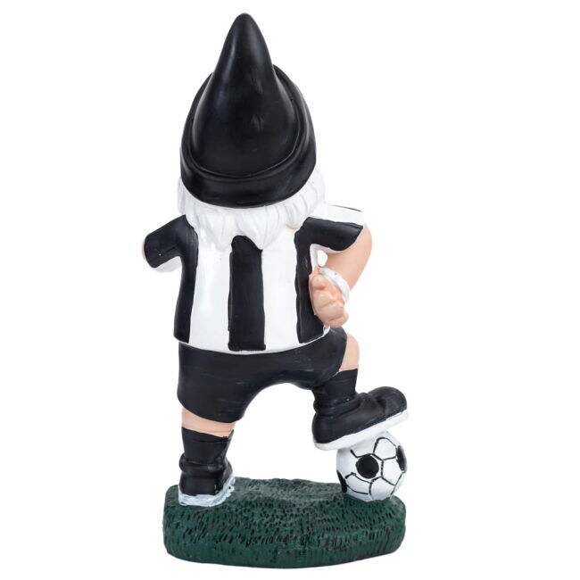 Trendy Newcastle Newcastle United FC On The Ball Gnome for Training...