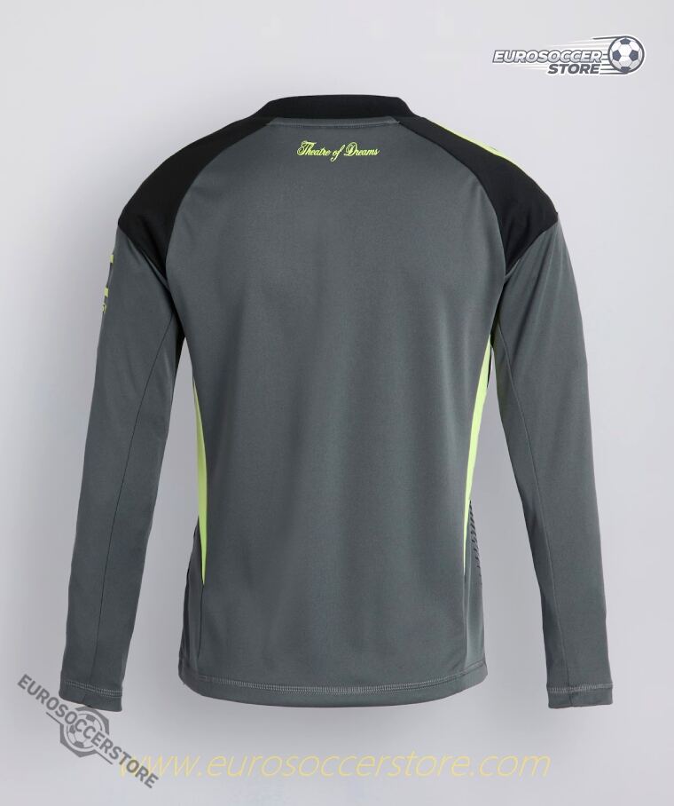 Goalkeeper's Long Sleeve Manchester United Jersey for the 25-26 Season