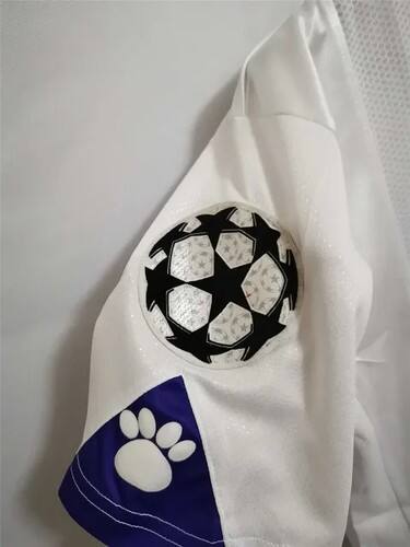 Professional Grade Football Team Madrid #1997 Vintage Collection Tr...