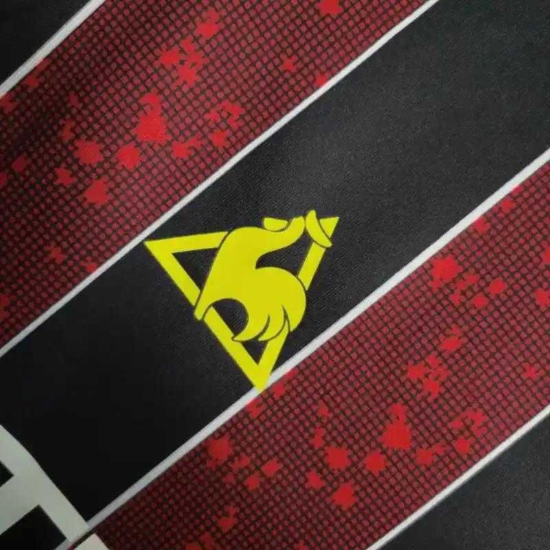 2008-2009 Manchester City Jersey retro kit