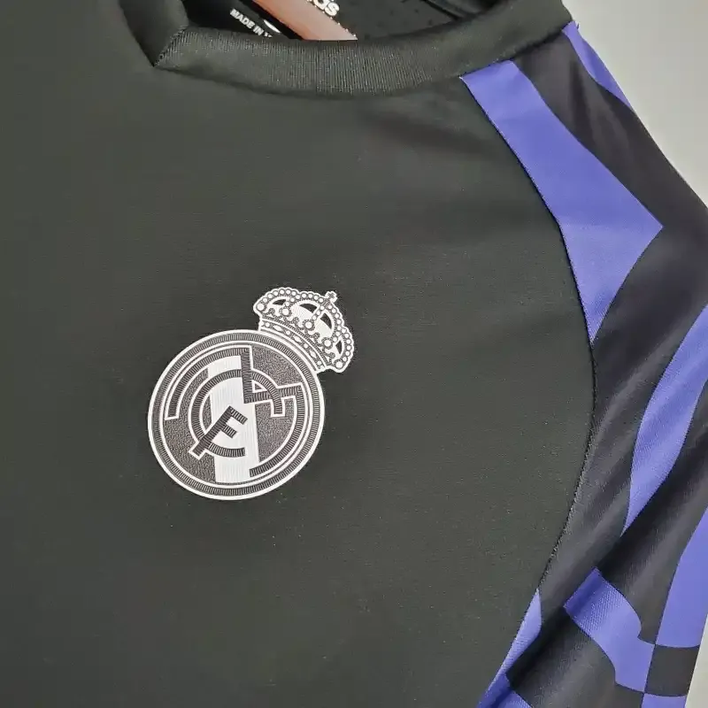 2016-2017 Real Madrid Second retro kit