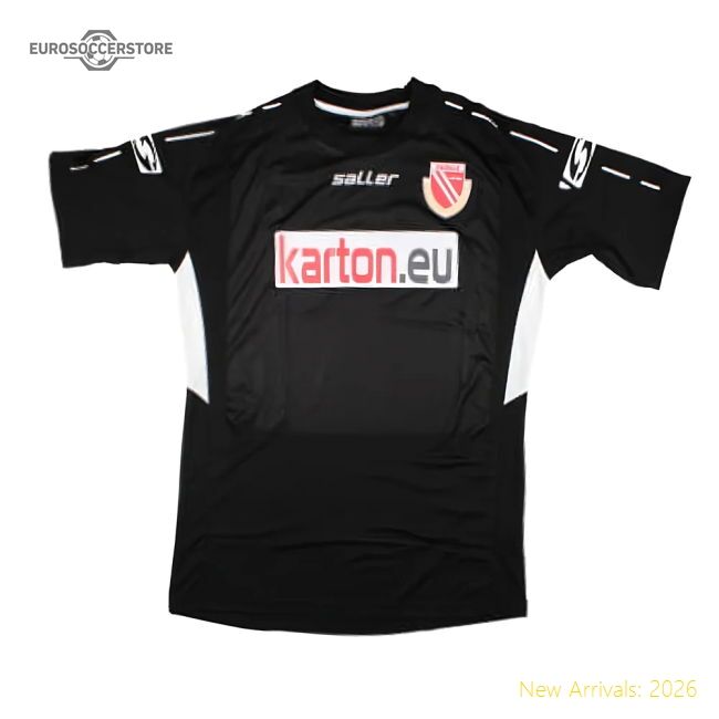 Trending Premium 2016-2017 Energie Cottbus Third Shirt