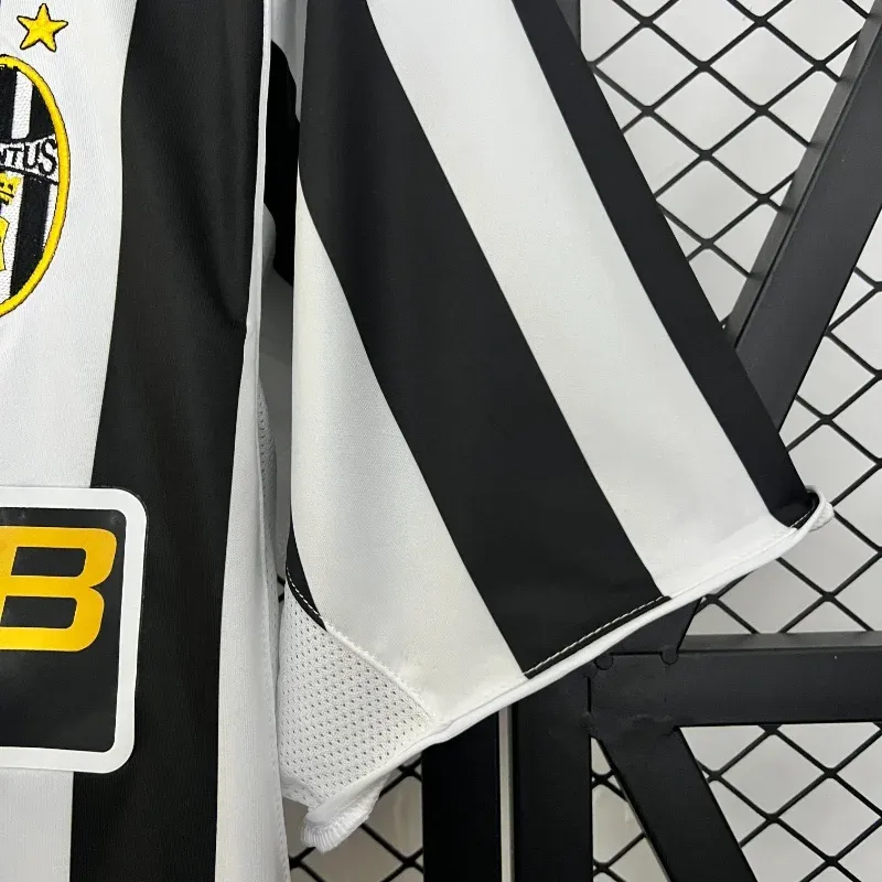 2003-2004 Juventus Jersey retro kit