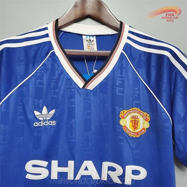 Manchester United Travel Soccer Kit 88-90