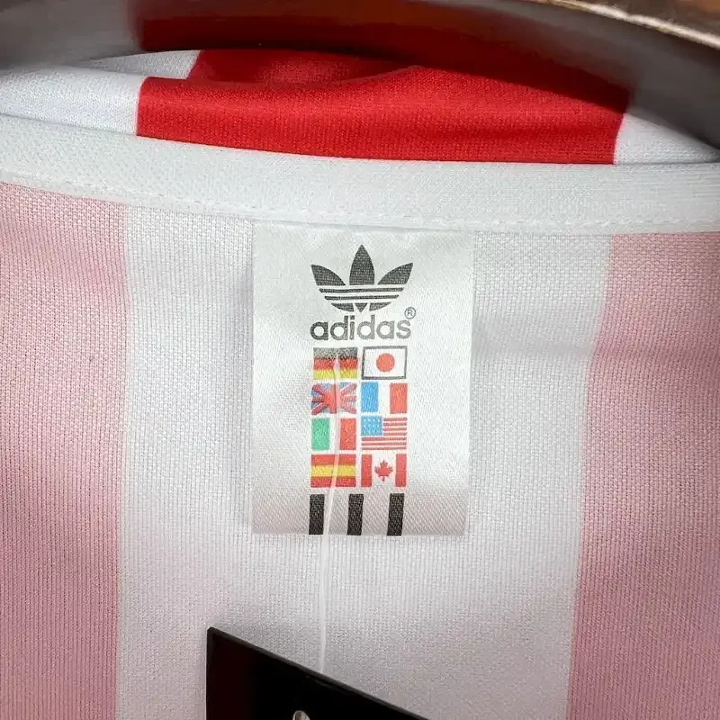 1980-1981 Sporting de Gijón Jersey retro kit