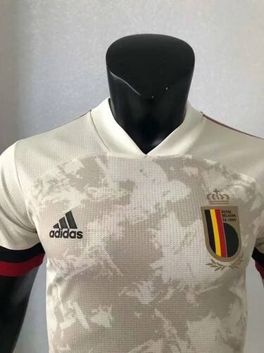 Visitante - Euro Special Edition - Game Day Outfit - World