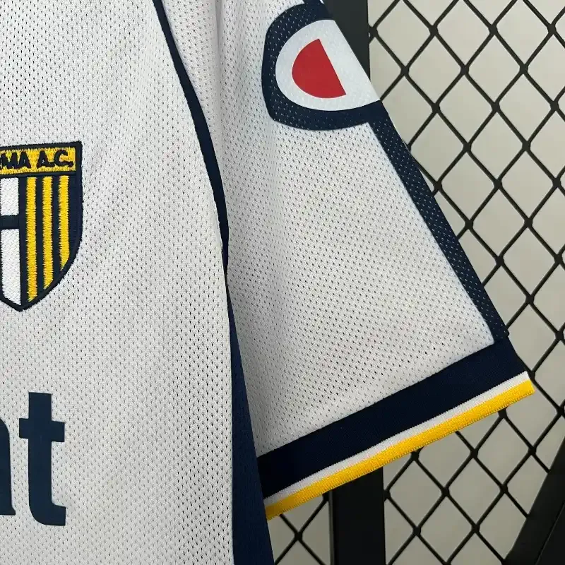 2003-2004 Parma Jersey retro kit