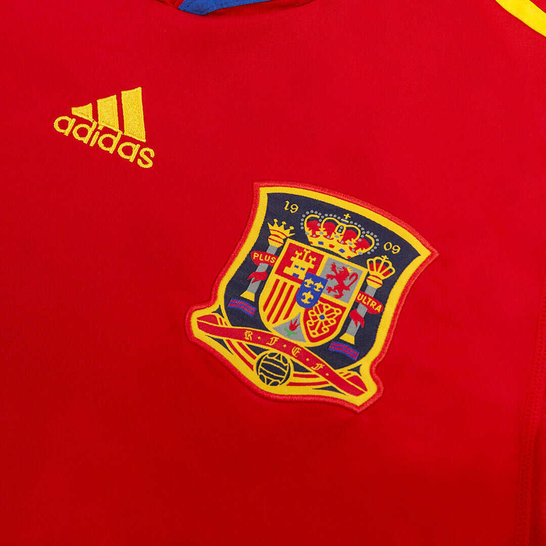 Retro XAVI #8 2010 Spain Home  Soccer Jersey Authentic Kit
