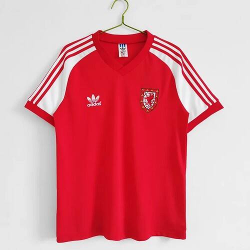 Authentic Design Enthusiastic Football Team Gales #1982 Classic Edi...