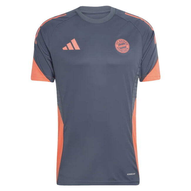 Durable Material Bayern New Release Committed Football Kit