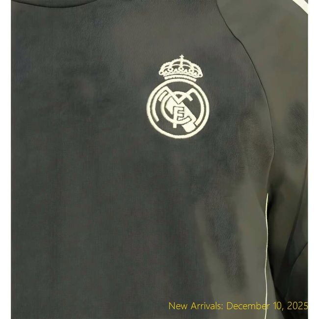 Real Madrid (rm) Tee - Kroos #german Midfielder - Football Fashion