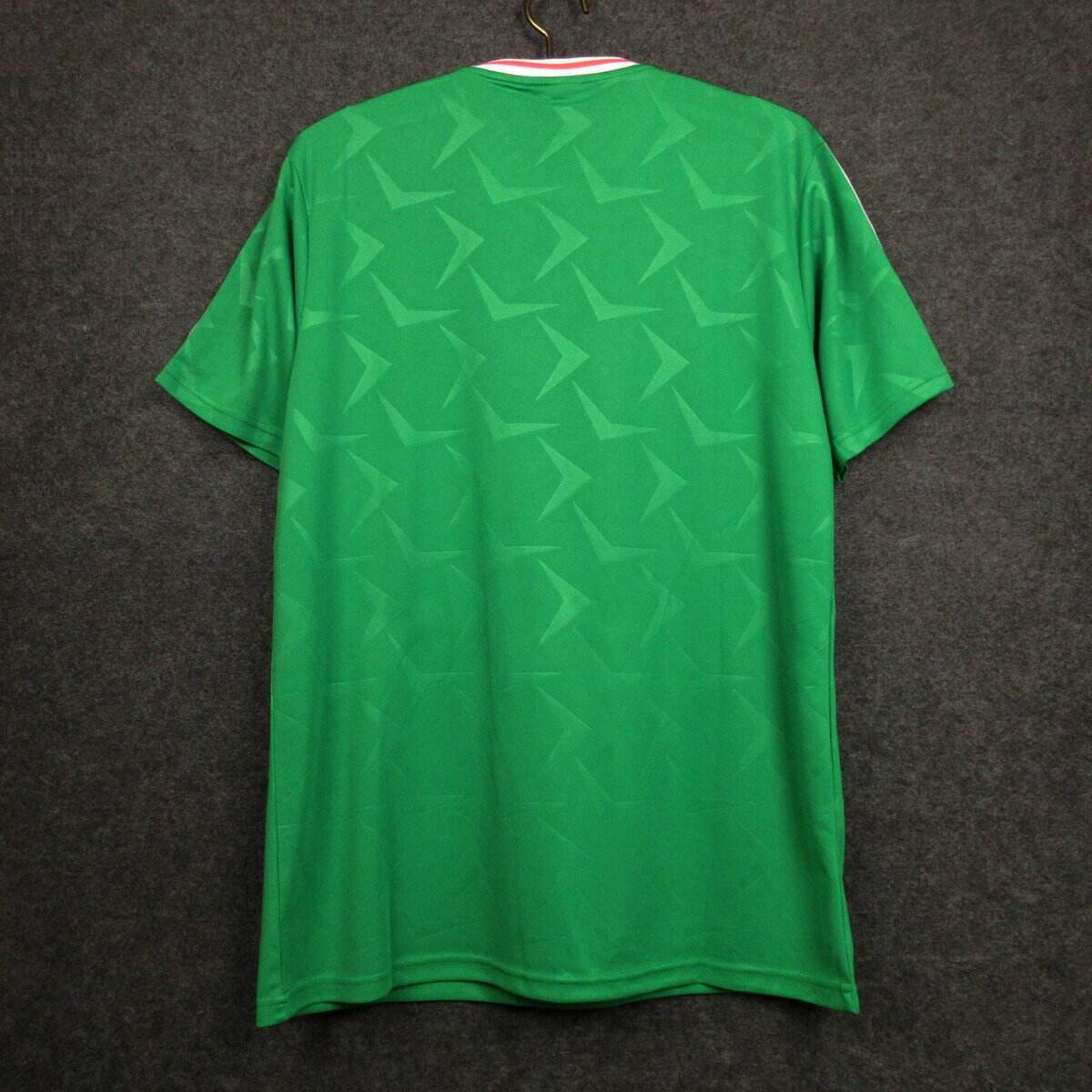 1990 Ireland Home kit