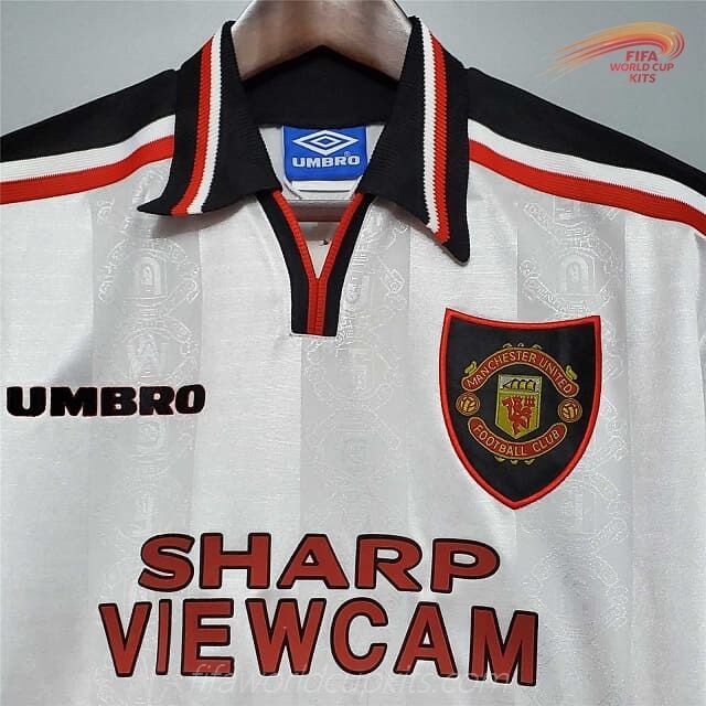 Manchester United season 97-99 Road Alabaster Football Strip