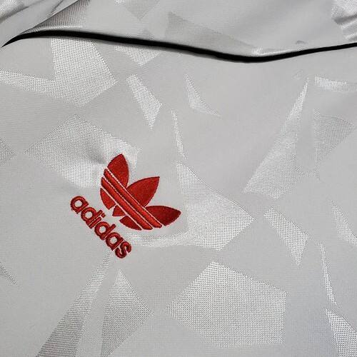 Authentic Manchester United (man Utd) Jersey - International Supporter