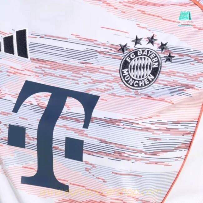 2025-2026 Bayern Munich Away Shirt (Womens)