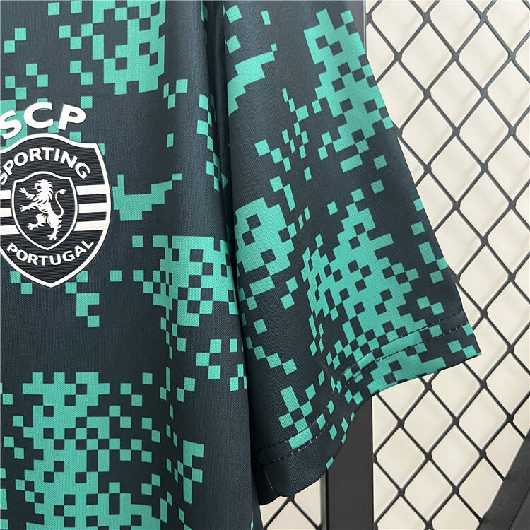 Comfort Fit Sporting CP Sporting Lisbon 2425 Pre Match Shirt
