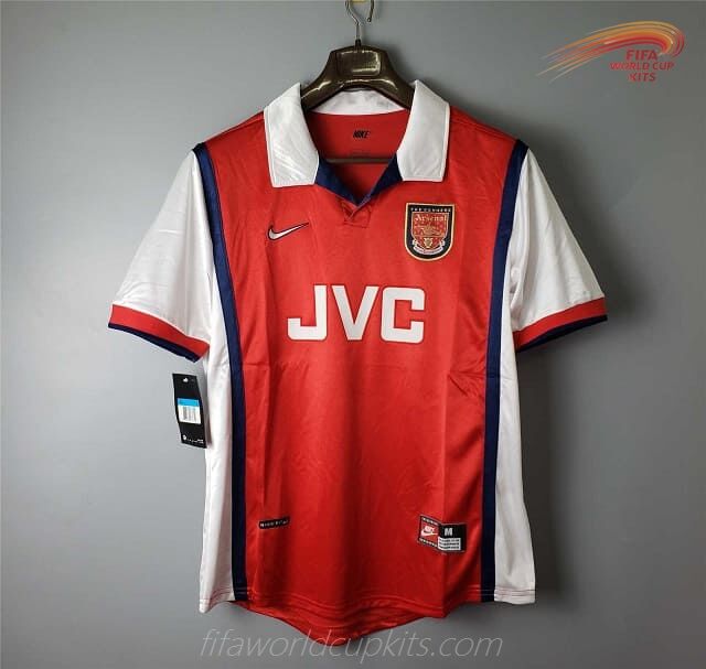 Primary Football Strip of Arsenal 98 to 99