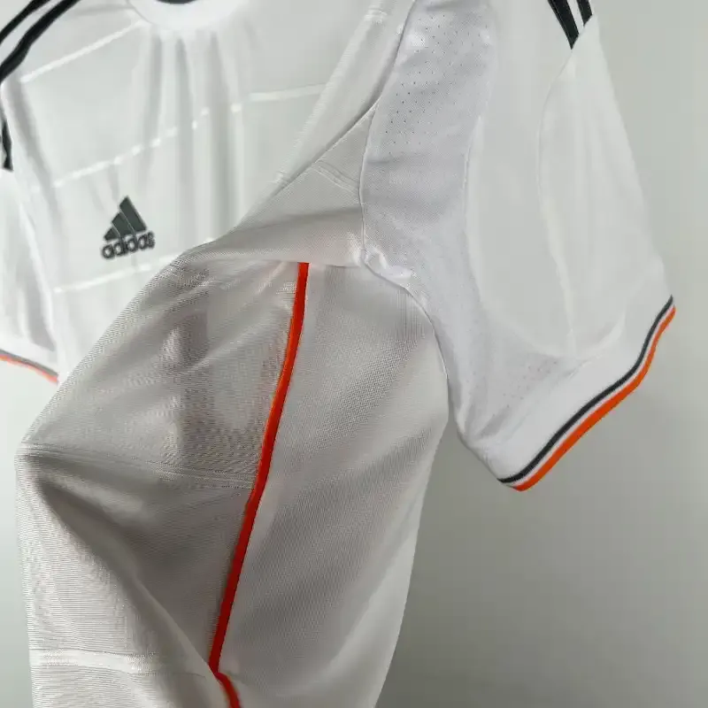 2013-2014 Real Madrid Jersey retro kit