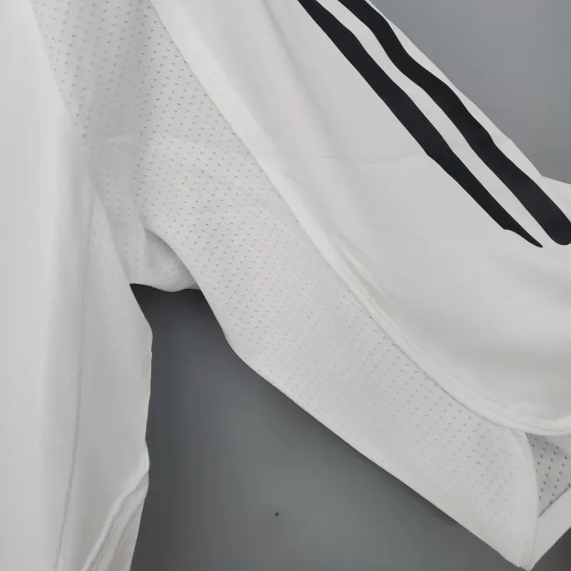 2005-2006 Real Madrid Jersey retro kit