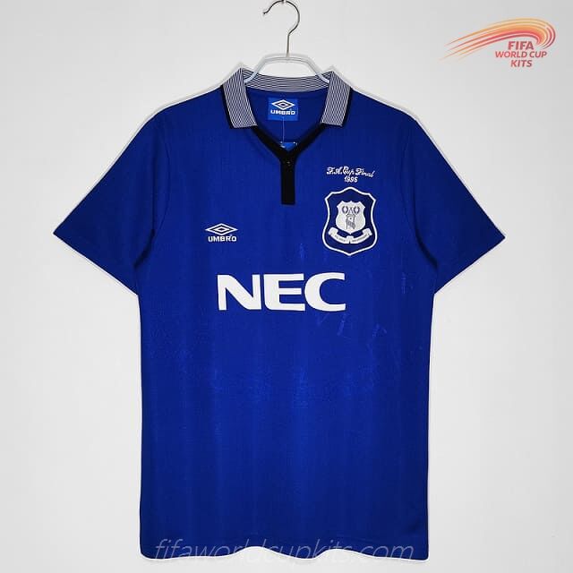 Everton 95-96 Home Football Kit
