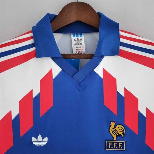 Authentic 1990 Local - Fifa World Cup - European Cup - International