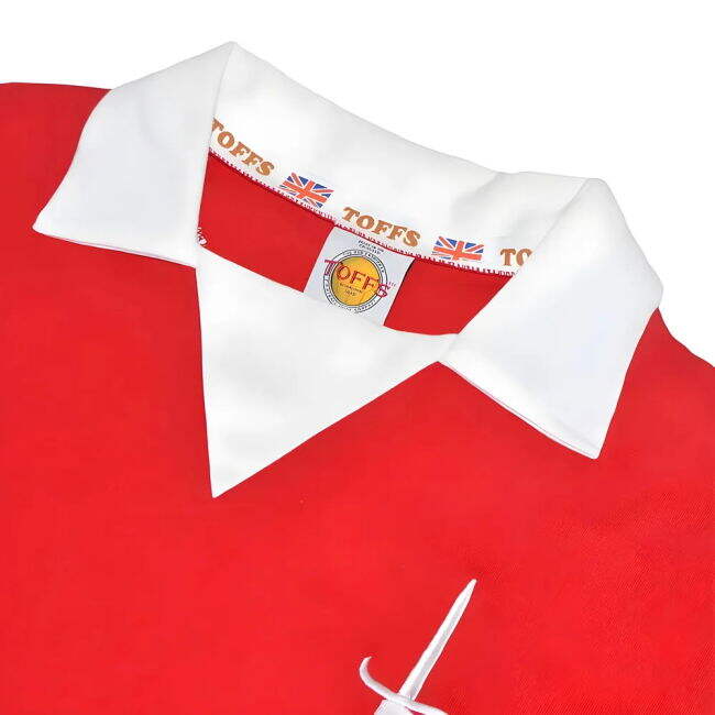 replica Charlton Athletic 1973-1974 Retro Football Shirt