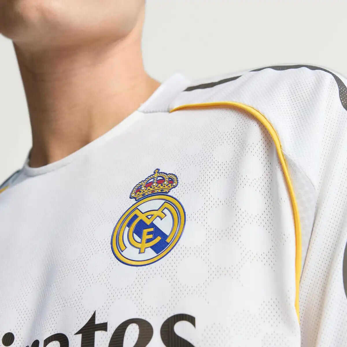 Real Madrid ENDRICK#9 Home Soccer Jersey 2025/26 Authentic Kit
