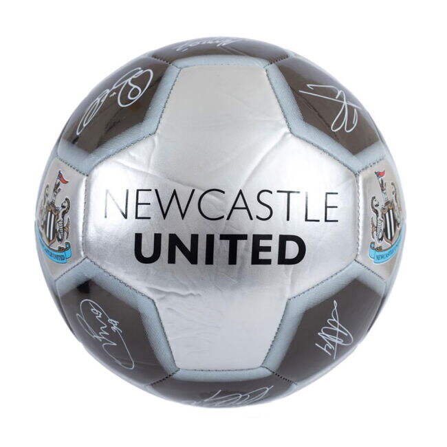 Newcastle United FC Sig 26 Skill Ball - official style