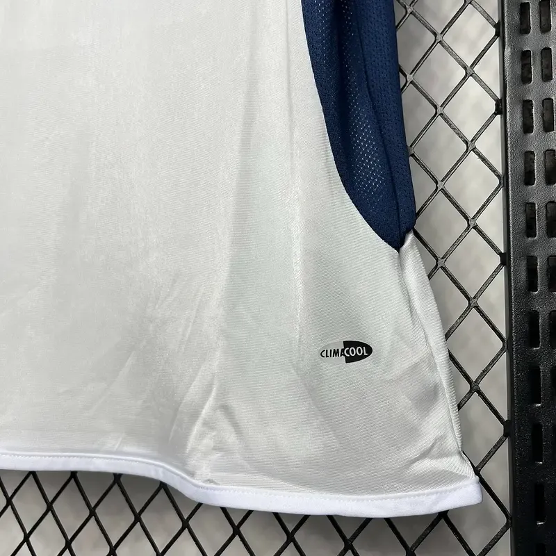 2003 University of Chile Jersey retro kit