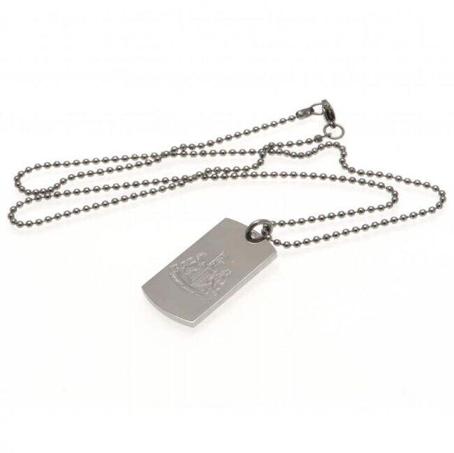 Retro Newcastle Newcastle United FC Engraved Dog Tag & Chain for Tr...
