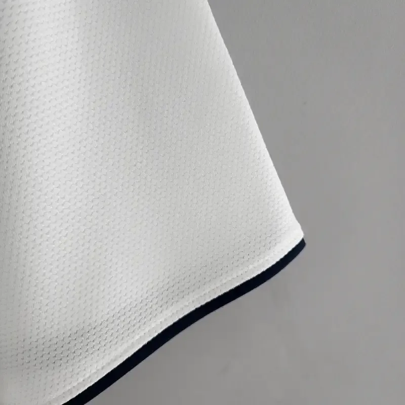 2006-2007 Tottenham Hotspur Jersey retro kit