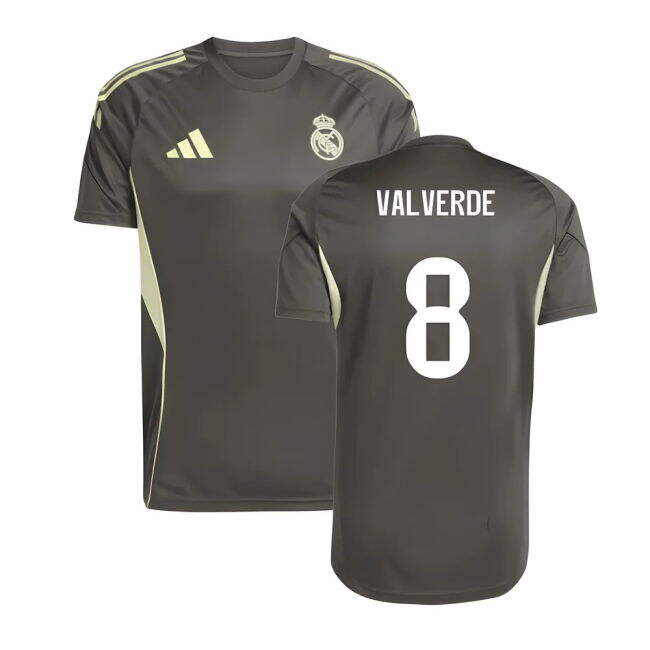 Valverde 8 Professional Real Madrid 2025-2026 Training Uniform