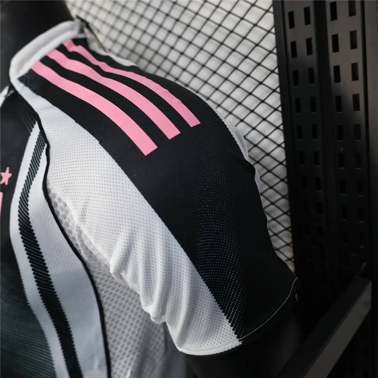 Juventus 2526 Home Shirt Authentic Version - Official Replica 17640