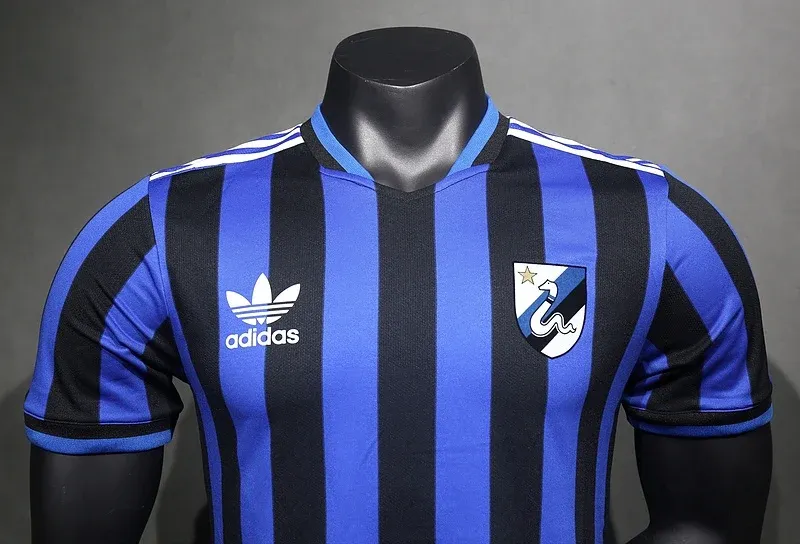 Player version Inter Milan Retro Special Soccer retro kit