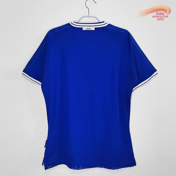 Chelsea 99-01 season First Choice Soccer Kit