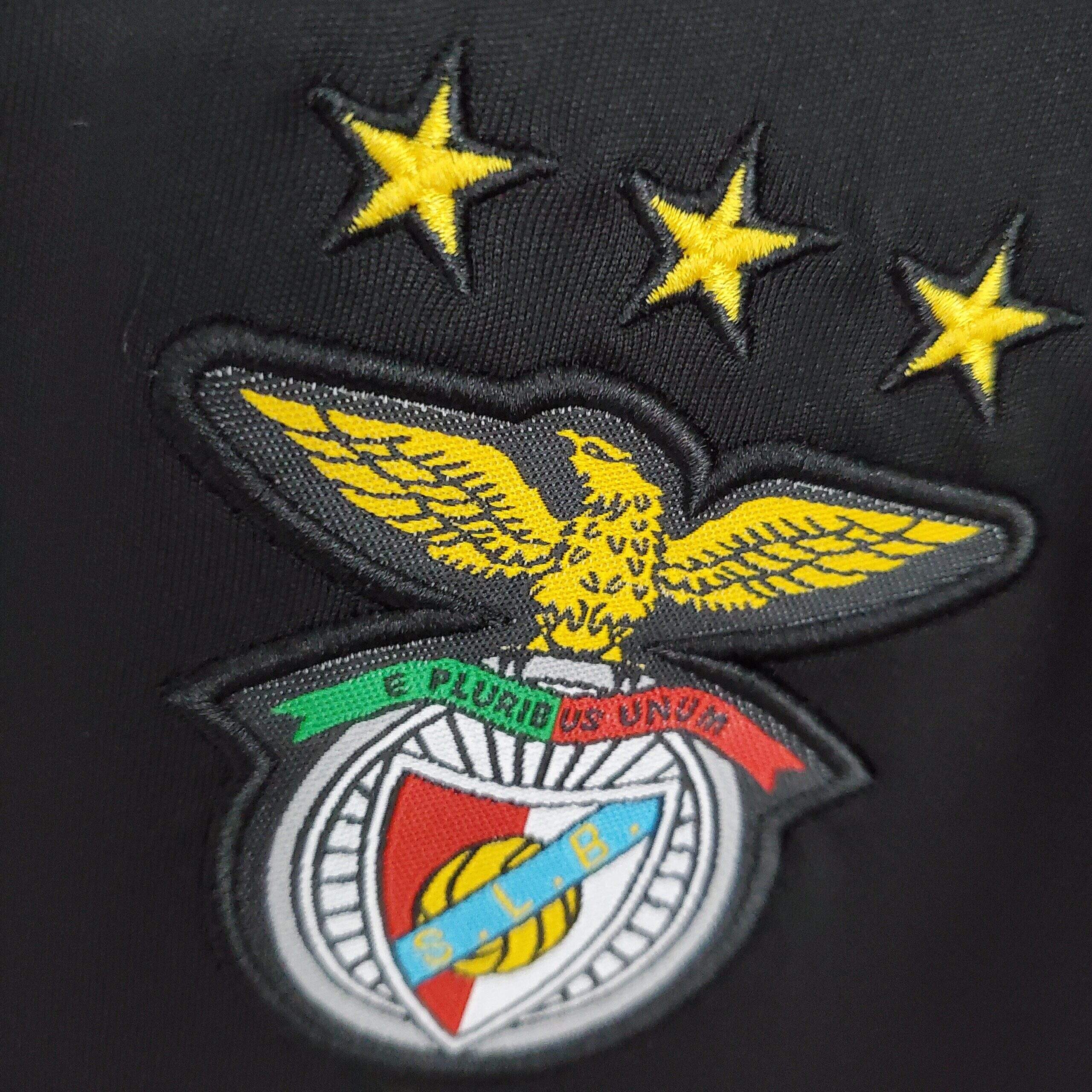 2009-2010 Benfica away kit