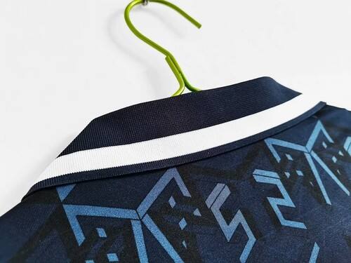 Authentic 1992 Local - Football Fashion - Trendy Design