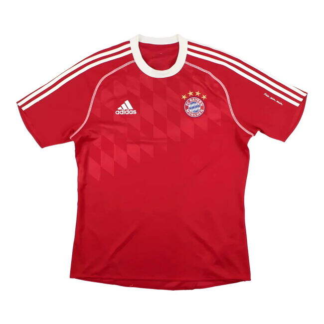 Match Quality Bayern Munich 2025-2026 Training Shirt
